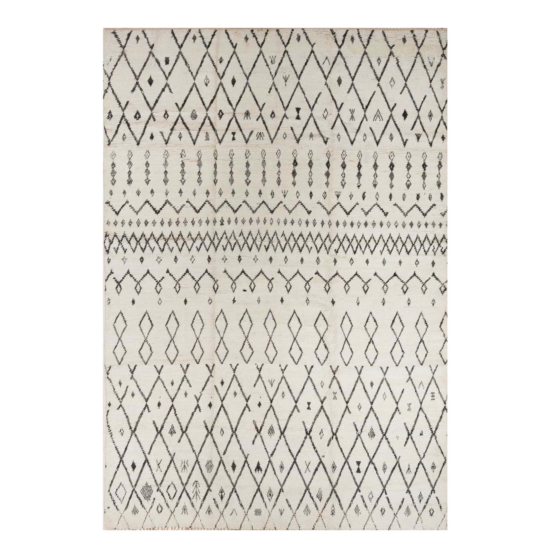 B-18379 MOROCCAN / A – Parviz Rug